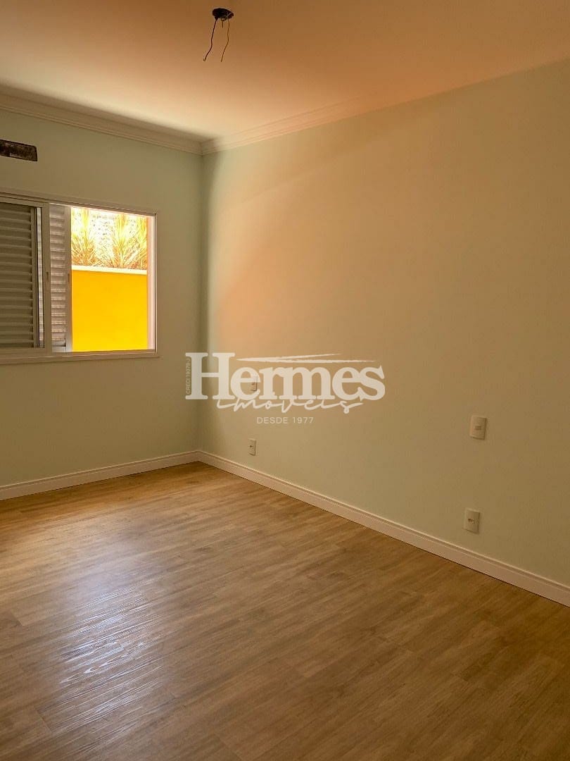 Casa, 4 quartos, 300 m² - Foto 13