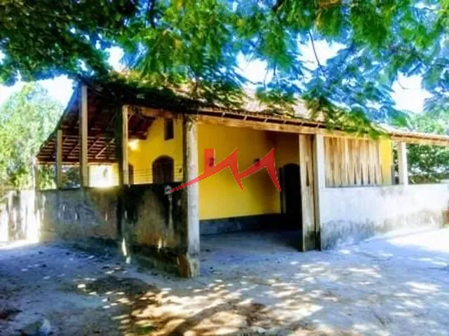 Casa com 408m² 3 quartos e 2 banheiros, à venda, no bairro Rio do Ouro em São Gonçalo