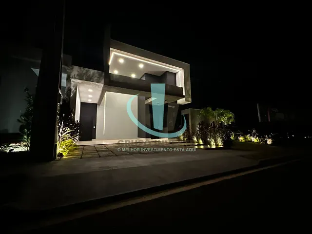 Casa com 300m² 3 quartos e 4 banheiros, à venda ou para alugar, no bairro QUINTA DO SALTO RESIDENCE em ARARAQUARA