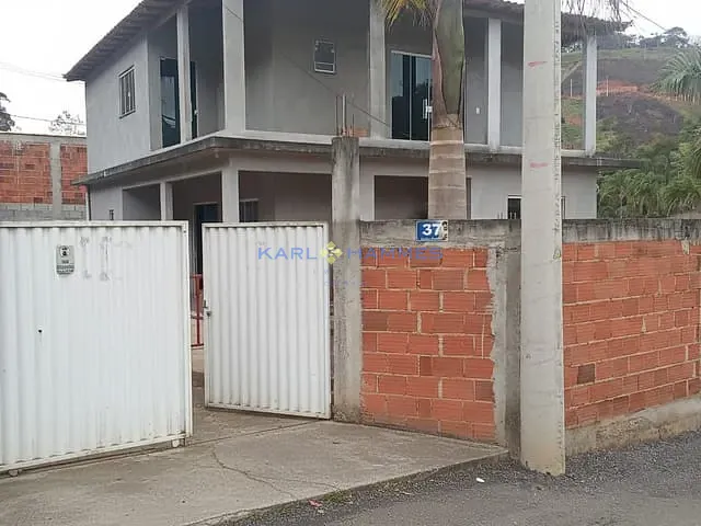 Casa 3 quartos e 3 banheiros, à venda, no bairro São Lourenço em São José do Vale do Rio Preto