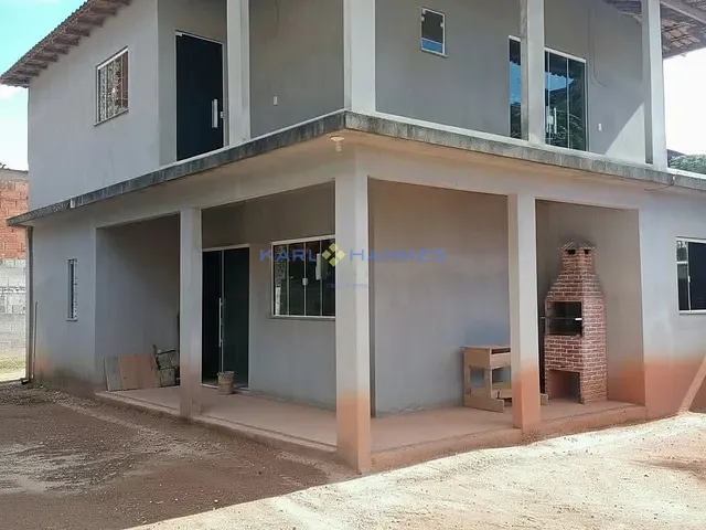 Casa 3 quartos e 3 banheiros, à venda, no bairro São Lourenço em São José do Vale do Rio Preto