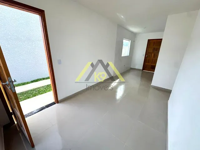 Casa com 150m² 3 quartos e 1 banheiro, à venda, no bairro São Gabriel em Colombo