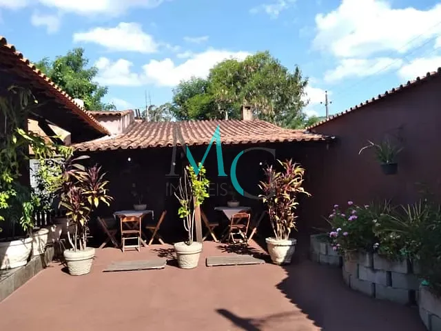 Casa com 318m² 3 quartos e 2 banheiros, à venda, no bairro Campo Grande em Rio de Janeiro