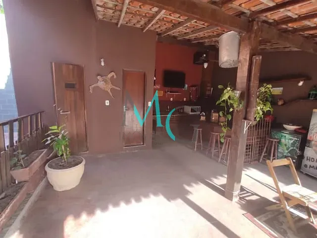 Casa com 318m² 3 quartos e 2 banheiros, à venda, no bairro Campo Grande em Rio de Janeiro