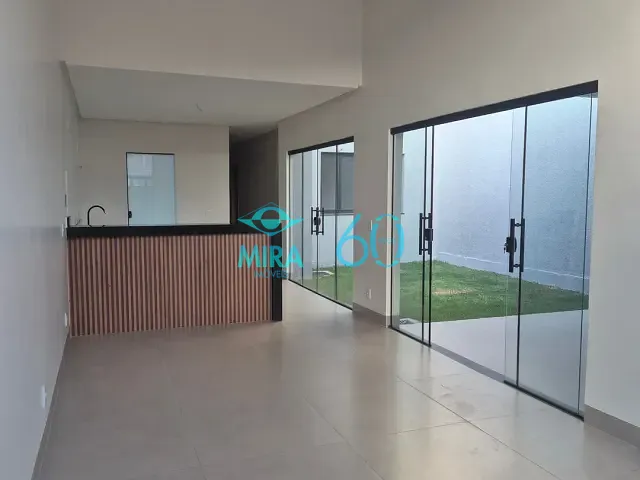 Casa com 210m² 3 quartos e 3 banheiros, à venda, no bairro Jardim Atlântico em Goiânia