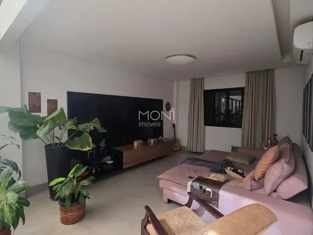 Casa 5 quartos e 3 banheiros, para alugar, no bairro Setor Habitacional Jardim Botânico em Brasília