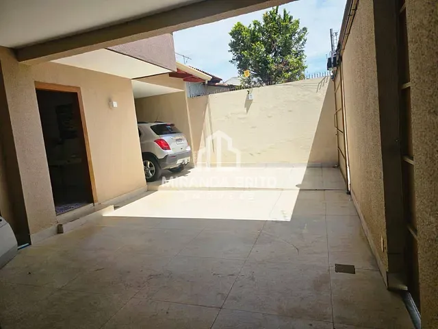 Casa 5 quartos e 3 banheiros, à venda, no bairro Jardim Atlântico em Goiânia