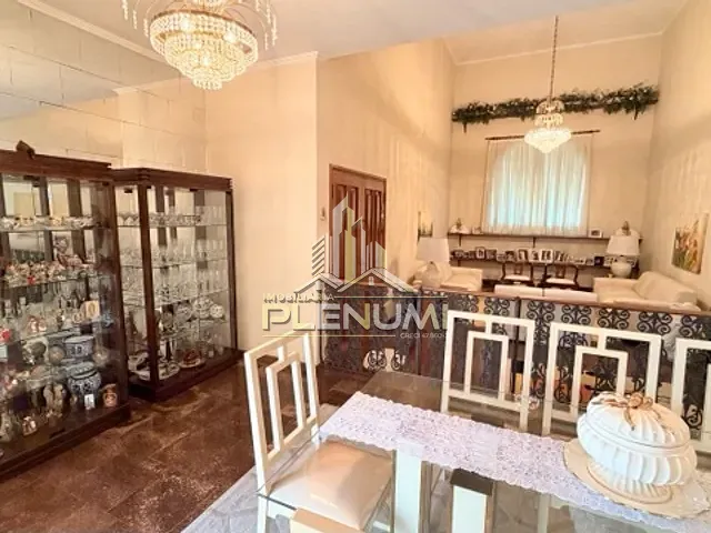 Casa com 600m² 4 quartos e 3 banheiros, à venda, no bairro Jardim Santa Maria em Rio Claro