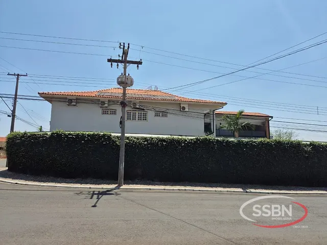 Casa com 420m² 5 quartos e 6 banheiros, à venda, no bairro Jardim Bela Vista em Nova Odessa