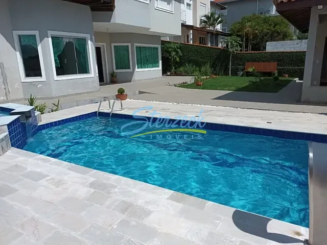 Casa com 1000m² 3 quartos e 4 banheiros, à venda, no bairro Santa Candida em Vinhedo