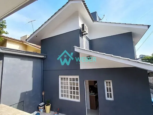 Casa 3 quartos e 3 banheiros, à venda, no bairro Boa Vista em Novo Hamburgo