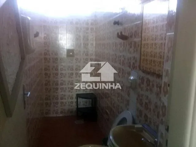 Casa com 173m² 5 quartos e 3 banheiros, à venda, no bairro Vila Campesina em Osasco