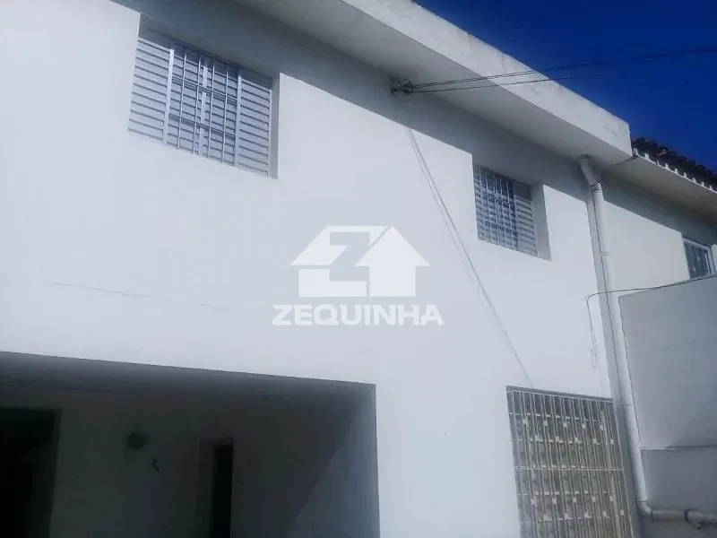 Casa, 5 quartos, 137 m² - Foto 1