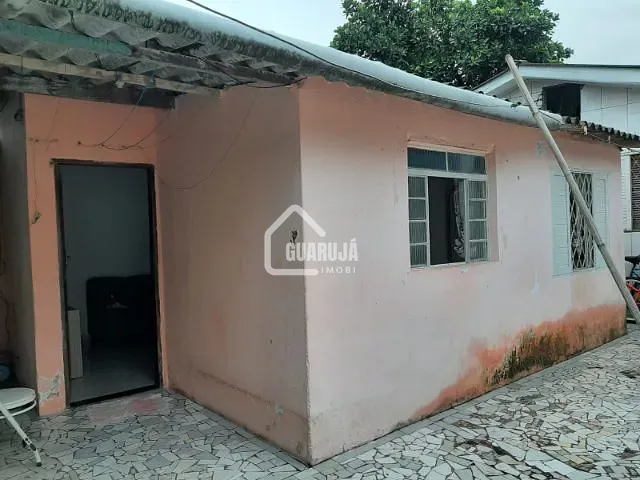 Casa com 369m² 2 quartos e 2 banheiros, à venda, no bairro Sítio Paecara (Vicente de Carvalho) em Guarujá