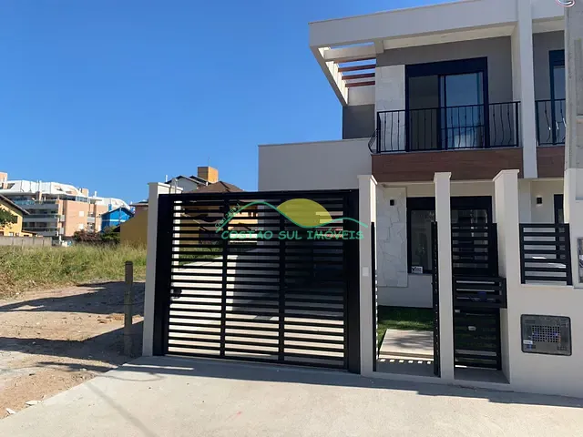 Casa com 135m² 3 quartos e 4 banheiros, à venda, no bairro Pântano do Sul em Florianópolis