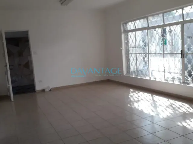 Casa 5 quartos e 3 banheiros, para alugar, no bairro Vila Romana em São Paulo