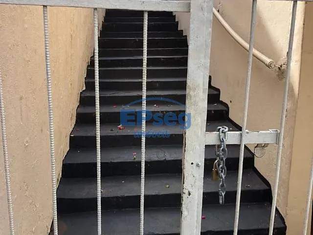 Casa 3 quartos e 2 banheiros, à venda, no bairro Portal de Versalhes 2 em Londrina