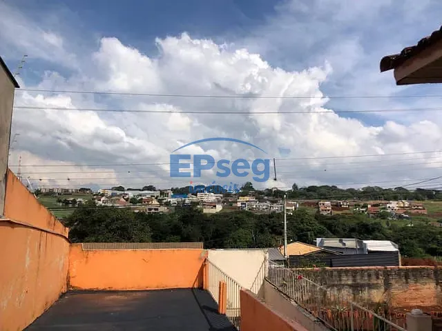 Casa 3 quartos e 2 banheiros, à venda, no bairro Portal de Versalhes 2 em Londrina