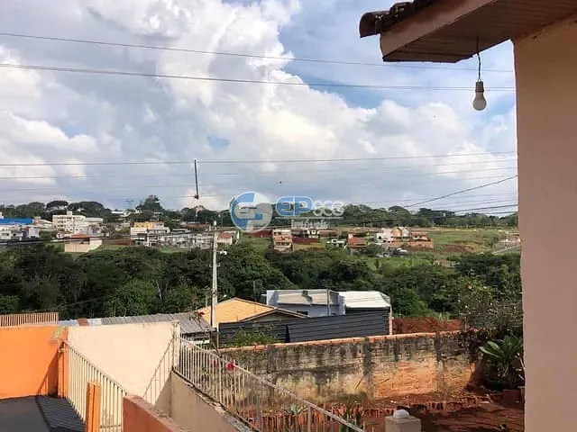 Casa 3 quartos e 2 banheiros, à venda, no bairro Portal de Versalhes 2 em Londrina
