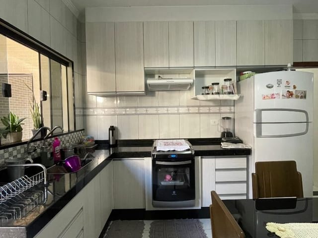 Casa com 150m² 3 quartos e 2 banheiros, à venda, no bairro Jardim Laudissi em Santa Bárbara D'Oeste