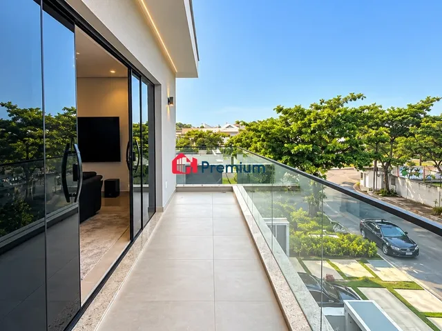Casa 3 quartos e 6 banheiros, à venda, no bairro Recreio dos Bandeirantes em Rio de Janeiro