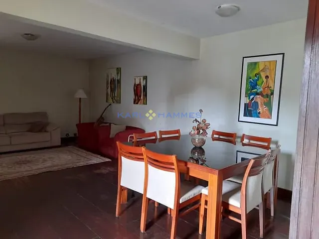 Casa 5 quartos e 4 banheiros, à venda, no bairro Quitandinha em Petrópolis