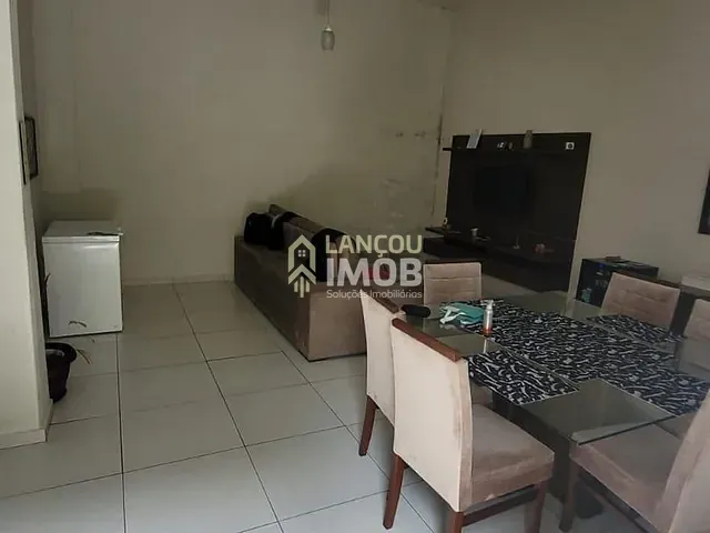 Casa com 217m² 3 quartos e 2 banheiros, à venda, no bairro Jardim Pacaembu em Jundiaí
