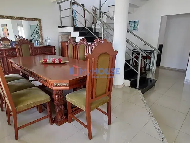 Casa 3 quartos e 3 banheiros, à venda, no bairro São Francisco em Ilhéus