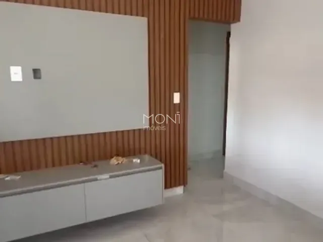 Casa à venda, no bairro Guará I em Brasília