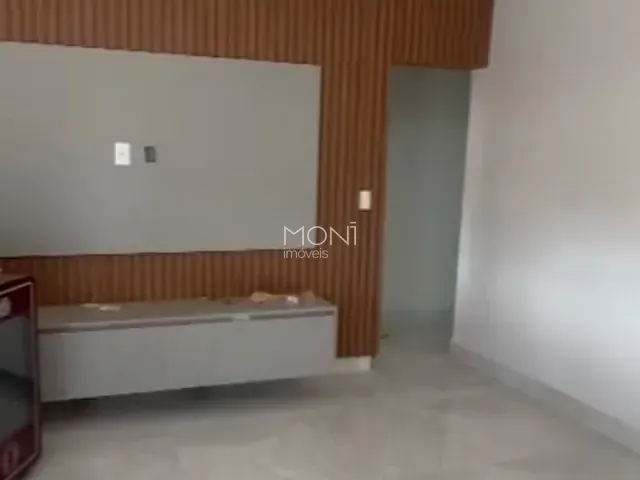 Casa à venda, no bairro Guará I em Brasília