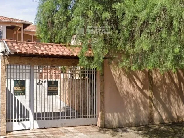 Casa com 360m² 4 quartos e 5 banheiros, à venda, no bairro Andrade em Londrina