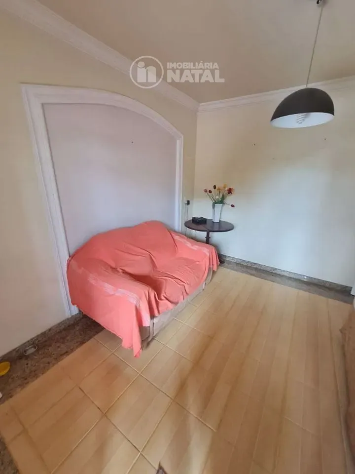 Casa, 4 quartos, 340 m² - Foto 4
