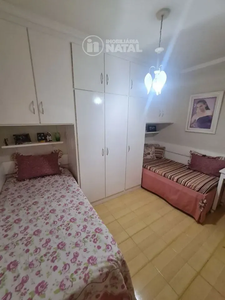 Casa, 4 quartos, 340 m² - Foto 8