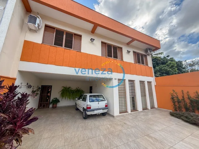 Casa com 230m² 5 quartos e 4 banheiros, à venda, no bairro SANTO ANTONIO em Londrina