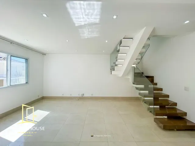 Casa 3 quartos e 4 banheiros, à venda, no bairro Observatório em Vinhedo