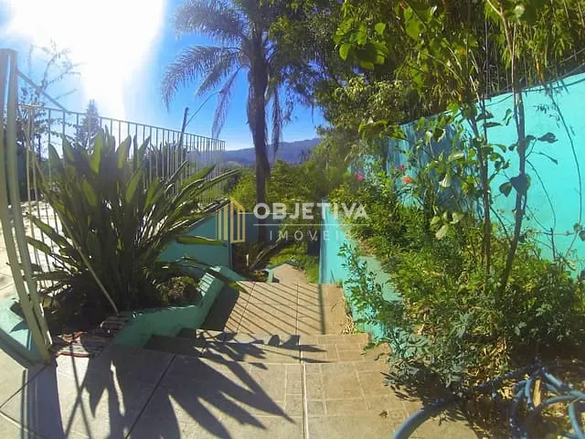 Casa com 436m² 3 quartos e 2 banheiros, à venda, no bairro Canudos em Novo Hamburgo