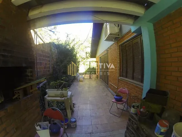 Casa com 436m² 3 quartos e 2 banheiros, à venda, no bairro Canudos em Novo Hamburgo