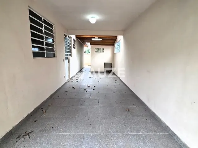 Casa com 225m² 3 quartos e 2 banheiros, à venda, no bairro Bairro Alto em Curitiba