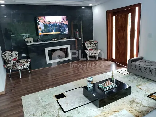 Casa 3 quartos e 4 banheiros, à venda, no bairro Jardim Peri em São Paulo