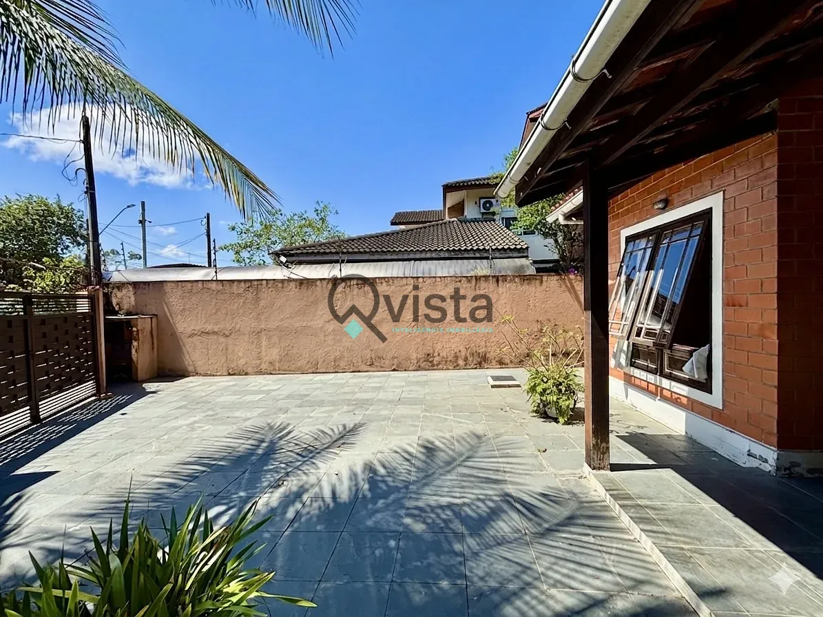 Casa, 3 quartos, 230 m² - Foto 32