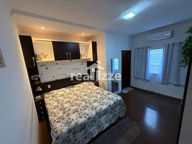 Casa 3 quartos e 3 banheiros, à venda, no bairro Santa Fé em Itapira