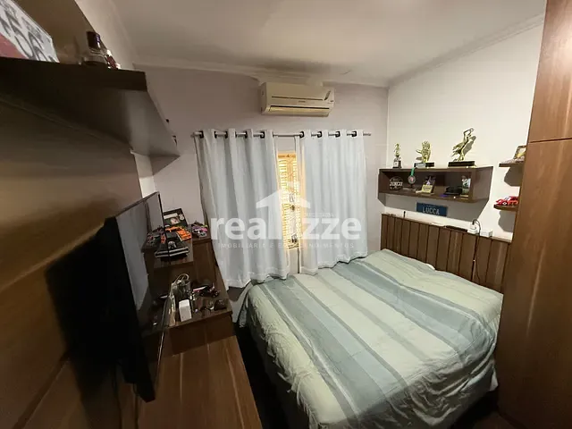 Casa 3 quartos e 3 banheiros, à venda, no bairro Santa Fé em Itapira