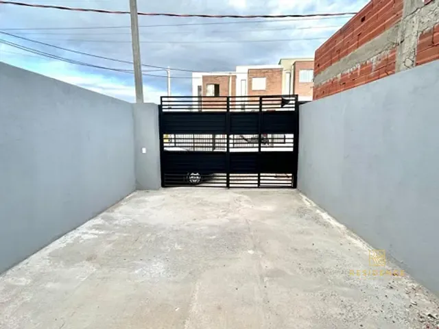 Casa 2 quartos e 2 banheiros, à venda, no bairro Bairro de Fátima (Califórnia da Barra) em Barra do Piraí