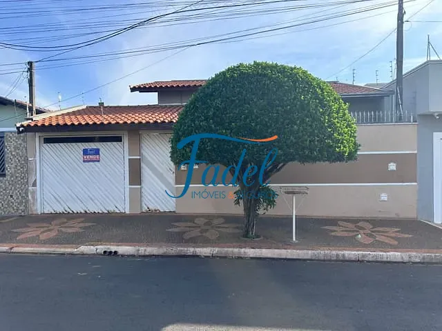 Casa com 261m² 3 quartos e 1 banheiro, à venda, no bairro Jardim Santa Luzia em Conchal