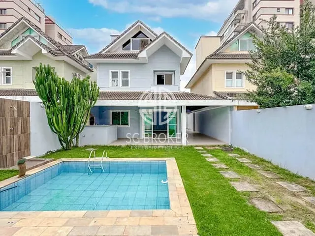 Casa 4 quartos e 4 banheiros, à venda, no bairro Recreio dos Bandeirantes em Rio de Janeiro