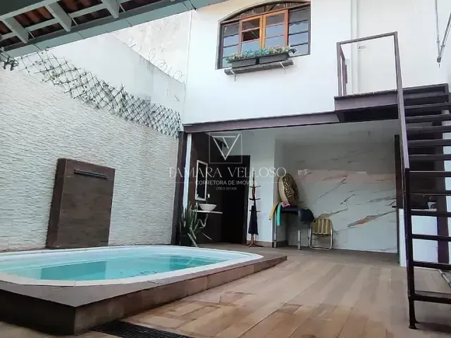 Casa com 150m² 2 quartos e 3 banheiros, à venda, no bairro Vila Lavínia em Mogi das Cruzes
