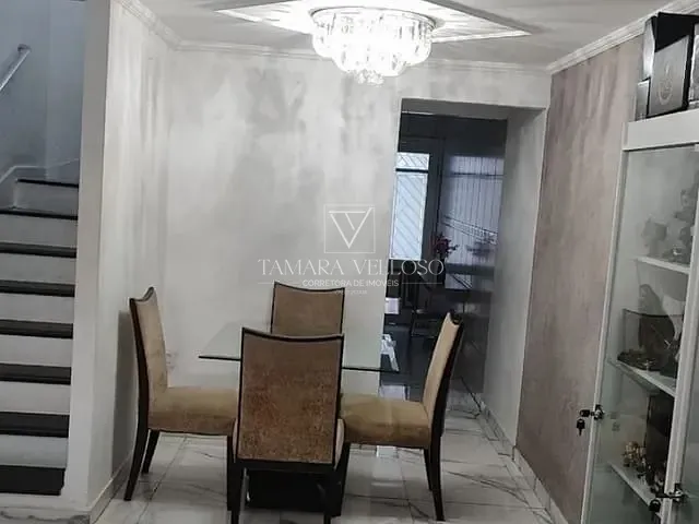 Casa com 150m² 2 quartos e 3 banheiros, à venda, no bairro Vila Lavínia em Mogi das Cruzes