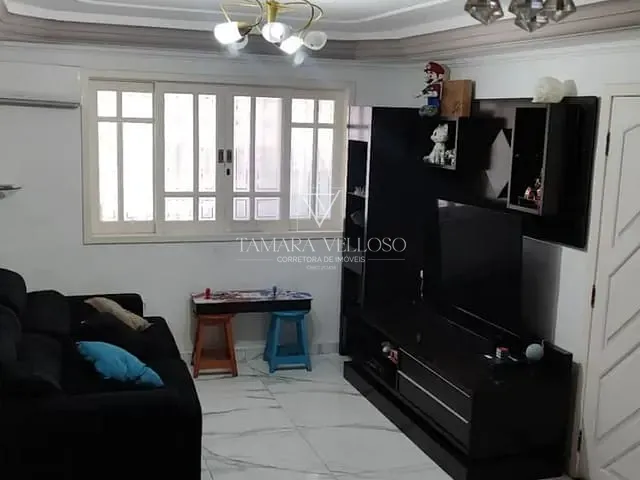 Casa com 150m² 2 quartos e 3 banheiros, à venda, no bairro Vila Lavínia em Mogi das Cruzes