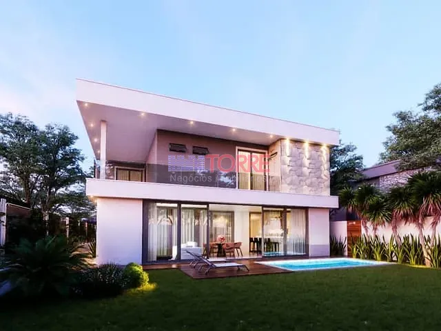 Casa com 450m² 4 quartos e 5 banheiros, à venda, no bairro Salobrinho em Ilhéus