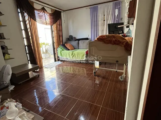 Casa com 107m² 2 quartos e 1 banheiro, à venda, no bairro Alto Tarumã em Pinhais
